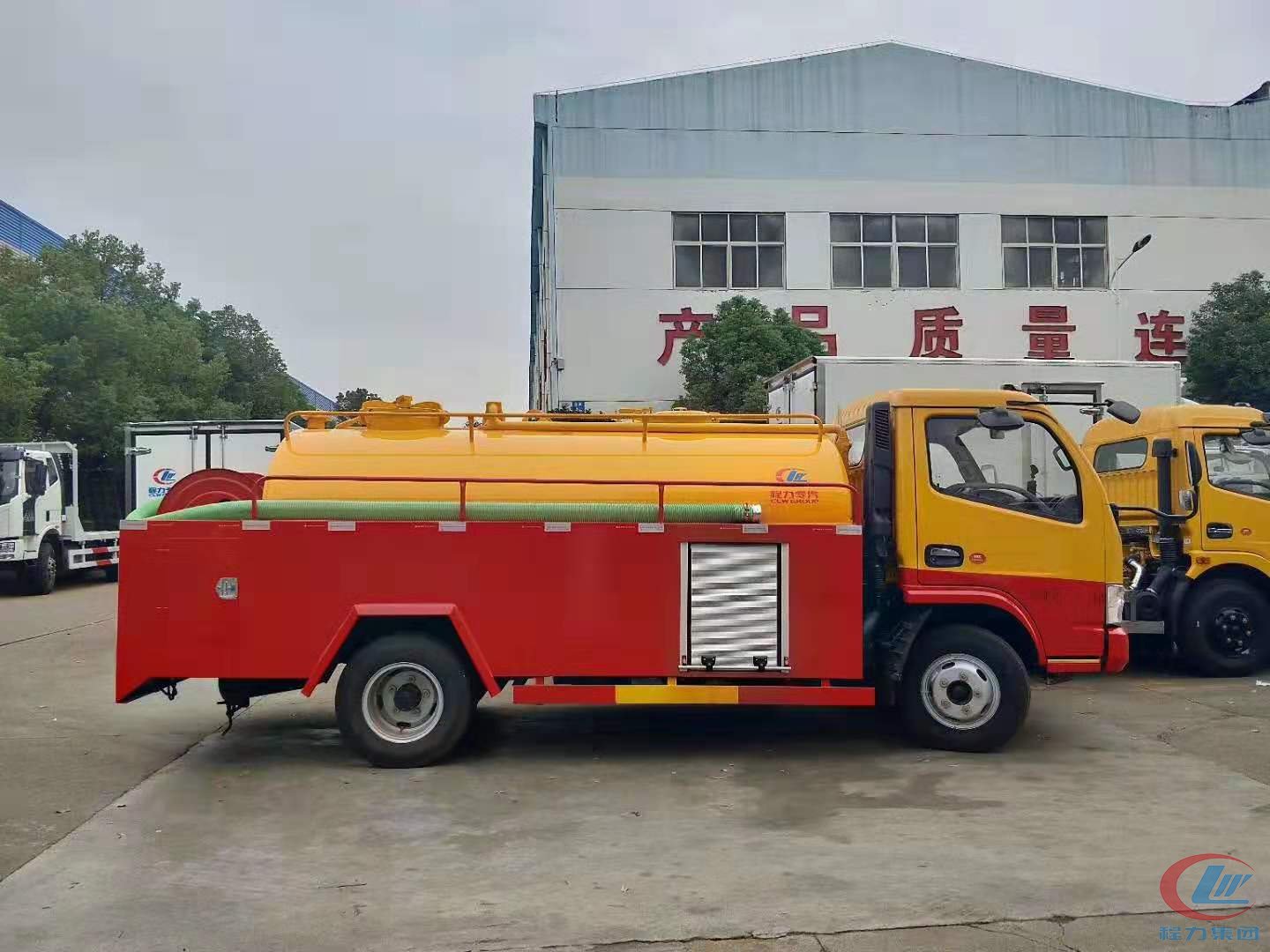 凯时优质运营商专汽东风多利卡D6蓝牌清洗吸粪车